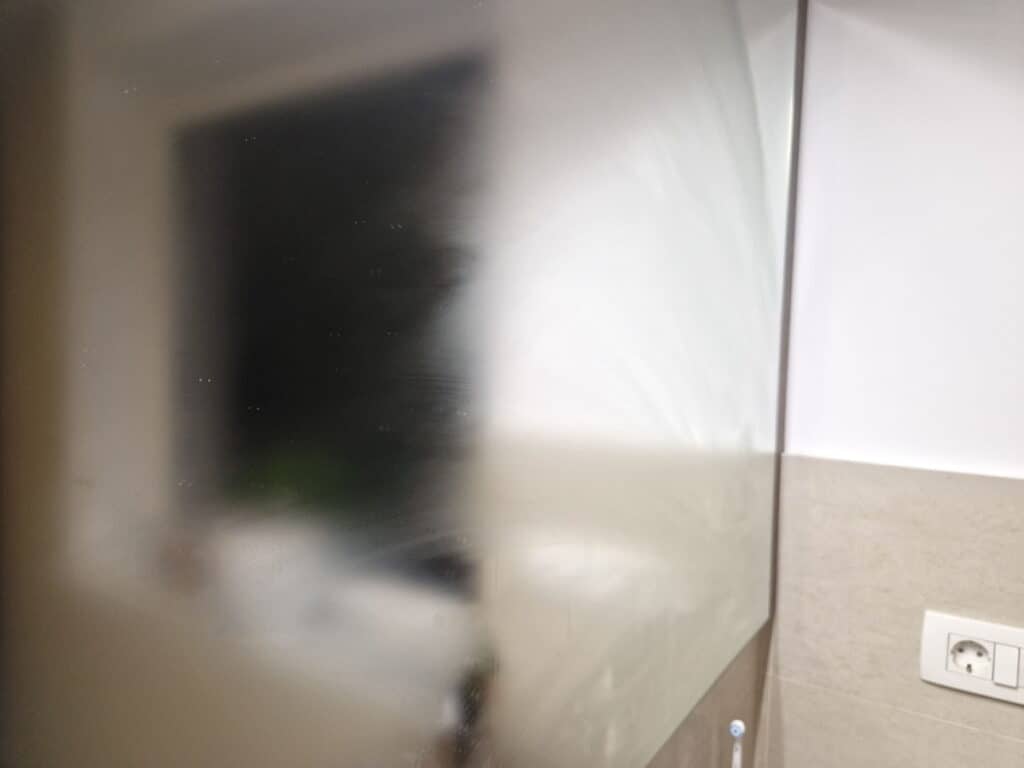 How to clean a mirror that is hazy ways to fix cloudiness for good