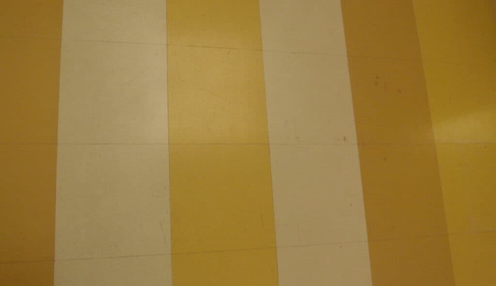 What Causes Yellow Stains On Vinyl Flooring