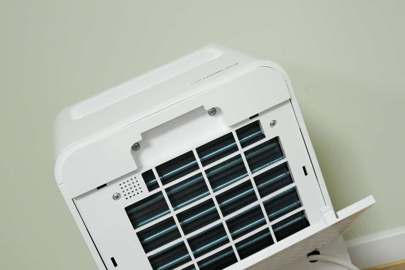 When to Turn Your Dehumidifier Off