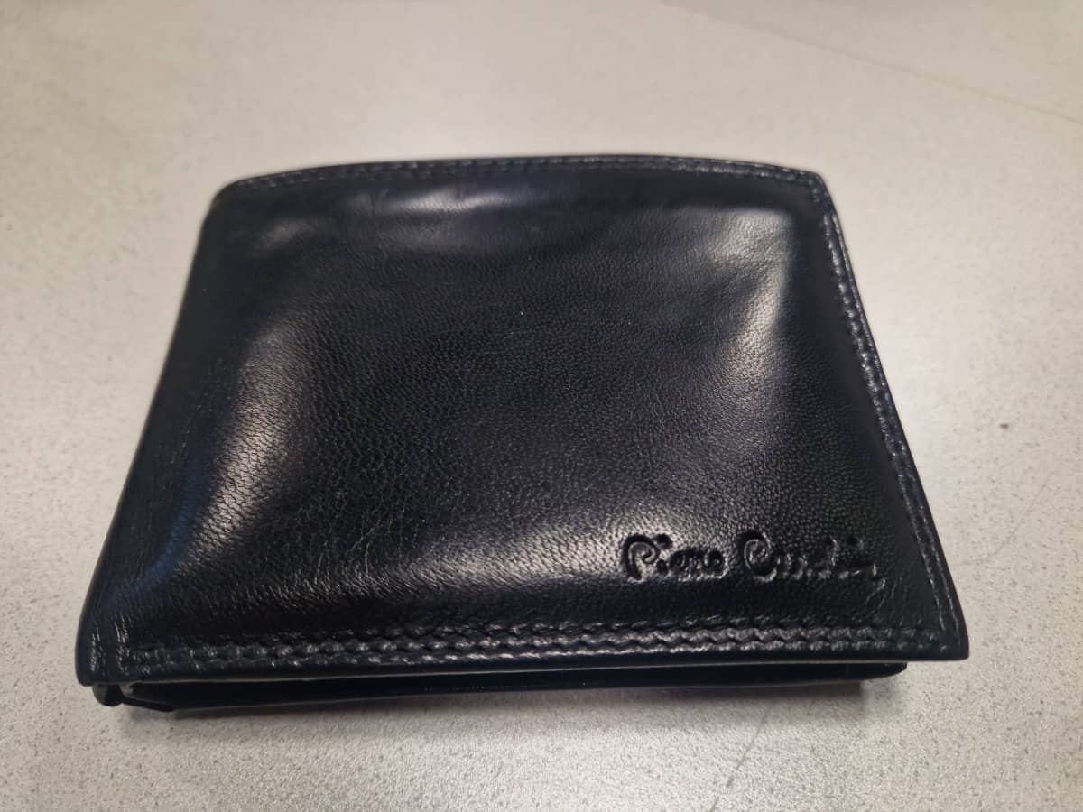 How clean leather wallet